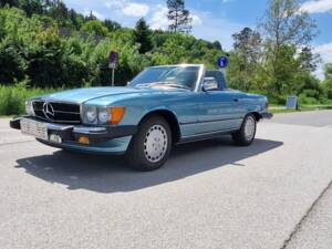 Image 64/82 of Mercedes-Benz 560 SL (1986)