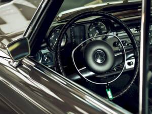 Image 15/37 of Mercedes-Benz 280 SL (1970)