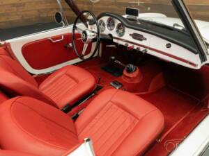 Imagen 9/19 de Alfa Romeo Giulia 1600 Spider Veloce (1964)