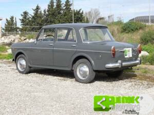 Image 4/10 of FIAT 1100 D (1963)