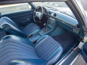 Imagen 13/39 de Mercedes-Benz 350 SLC (1972)