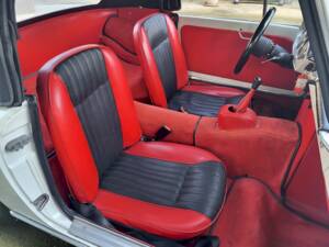 Immagine 25/33 di Innocenti Spider S (1963)