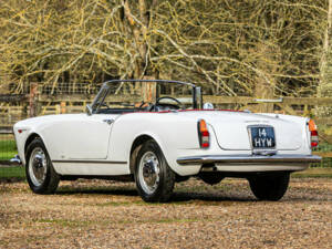 Image 4/50 of Alfa Romeo 2600 Spider (1963)