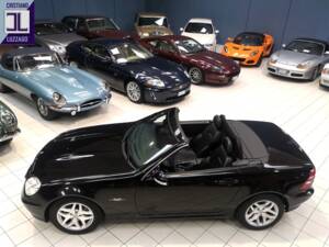 Image 3/72 de Mercedes-Benz SLK 200 Kompressor (2003)
