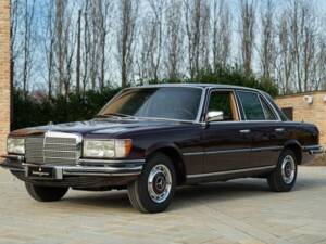 Image 4/50 of Mercedes-Benz 280 SE (1973)