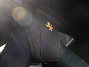 Bild 27/50 von Ferrari 812 Superfast (2019)