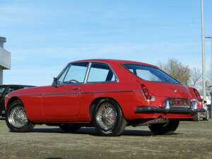 Afbeelding 59/75 van MG MGB GT (1969)