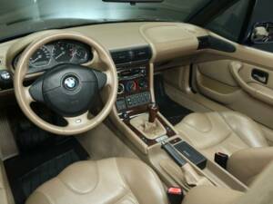 Image 12/30 de BMW Z3 2.8i (1999)