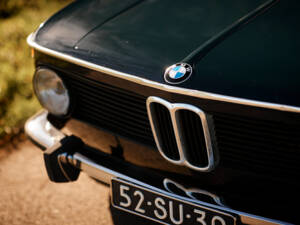 Image 30/57 de BMW 1602 (1973)