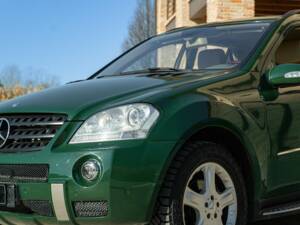 Image 9/50 of Mercedes-Benz ML 320 CDI (2006)