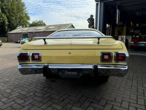 Bild 18/22 von Dodge Dart Sport (1973)