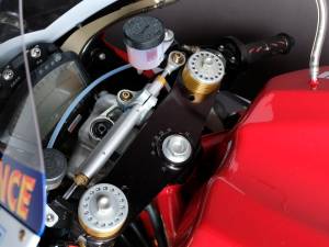 Bild 7/10 von Ducati DUMMY (2008)