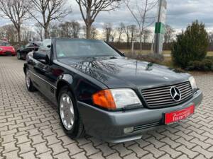 Bild 4/20 von Mercedes-Benz 500 SL (1992)