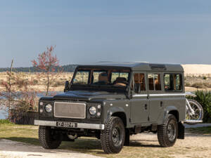 Image 1/13 of Land Rover Defender 110 (2009)