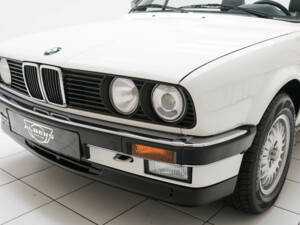 Imagen 14/22 de BMW 325i (1989)