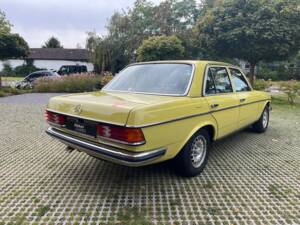 Bild 19/37 von Mercedes-Benz 280 E (1979)