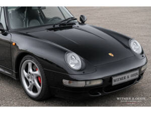 Image 6/32 of Porsche 911 Carrera 4S (1996)