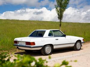 Bild 30/50 von Mercedes-Benz 560 SL (1986)