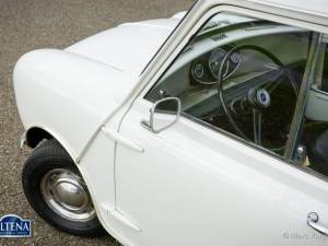 Image 22/42 of Morris Mini 1000 &quot;de Luxe&quot; (1969)
