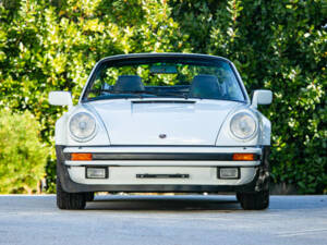 Imagen 6/31 de Porsche 911 Carrera 3.2 (1987)