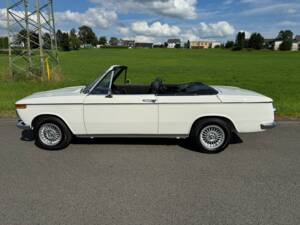 Image 3/19 de BMW 1600 Convertible (1971)