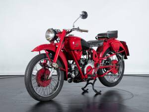 Image 7/50 of Moto Guzzi DUMMY (1955)