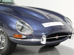 Bild 13/39 von Jaguar E-Type 4.2 (1966)