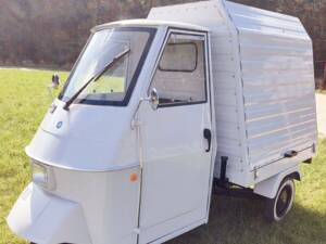 Image 2/29 of Piaggio Ape P50 (1980)