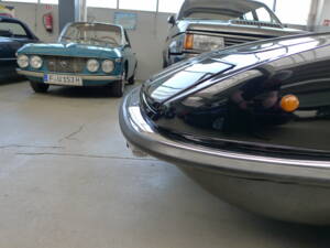 Image 31/38 of Maserati Indy 4700 (1970)