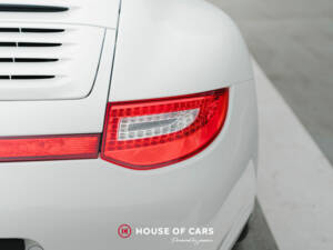 Image 22/47 of Porsche 911 Carrera 4S (2009)