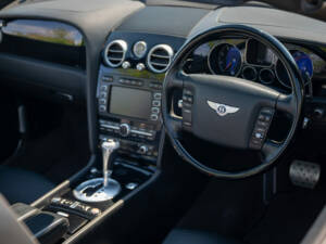 Image 8/12 of Bentley Continental GTC (2008)