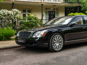 Imagen 10/37 de Maybach 57 S Zeppelin (2009)