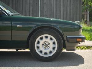 Image 15/33 of Jaguar Sovereign 3.6 (1988)