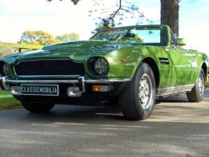 Image 16/33 of Aston Martin V8 Volante (1981)