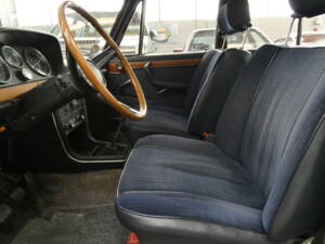 Image 32/43 of BMW 2000 tii (1971)