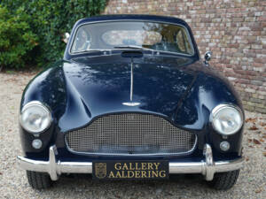 Image 5/50 de Aston Martin DB 2&#x2F;4 Mk III (1959)