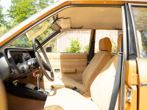 Image 29/57 of Ford Granada Turnier 2,3 (1976)