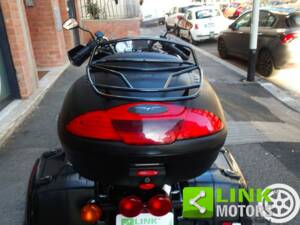 Image 7/10 of Moto Guzzi DUMMY (1998)