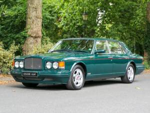 Image 2/50 of Bentley Turbo RT (1997)