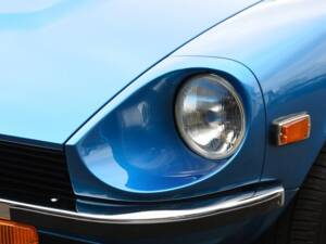 Image 24/40 of Datsun 260-Z (1974)