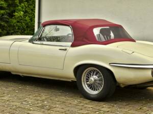 Imagen 23/50 de Jaguar E-Type V12 (1974)