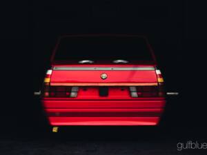 Afbeelding 19/52 van Alfa Romeo 75  2.5 V6 (1986)