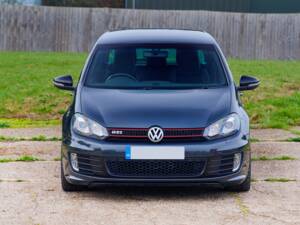 Image 6/50 of Volkswagen Golf VI GTI (2011)