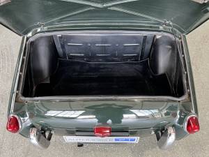 Image 11/34 of Triumph TR 2 (1955)