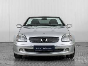 Image 16/50 de Mercedes-Benz SLK 200 Kompressor (2001)