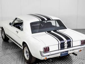 Image 15/50 de Ford Mustang GT (1965)