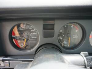 Bild 45/66 von Pontiac Firebird TransAm (1989)
