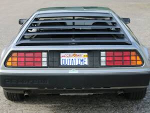 Image 5/92 of DeLorean DMC-12 (1982)