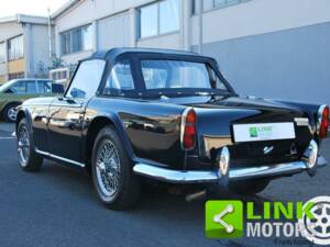 Imagen 7/10 de Triumph TR 250 (1968)