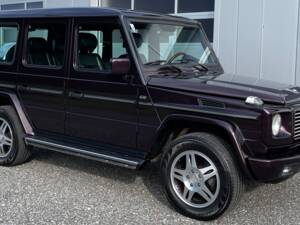 Image 7/17 of Mercedes-Benz G 500 (LWB) (1999)